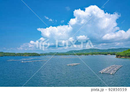 【賢島エスパーニャクルーズより英虞湾の風景】 三重県志摩市阿児町神明 【賢島エスパーニャクルーズより英虞湾の風景】 三重県志摩市阿児町神明 92850559