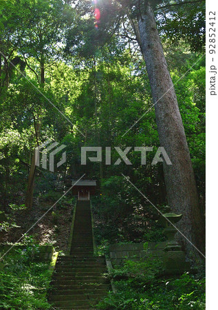 群馬県桐生市のパワースポット　賀茂神社の豊機社 92852412