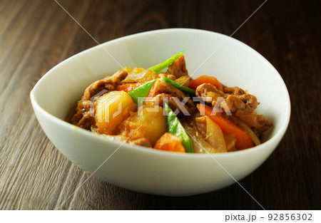 肉じゃが 92856302