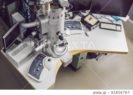 transmission electron microscope in a scientific laboratory 92856767