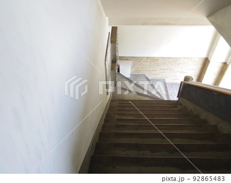 レトロ アパート レトロ アパート 92865483