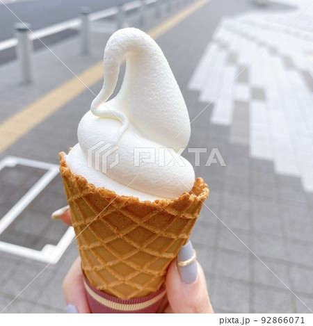 ソフトクリーム 92866071