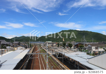 東海道本線 安土駅構内 東海道本線 安土駅構内 92868575