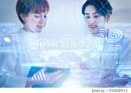 白衣の人々 92868915