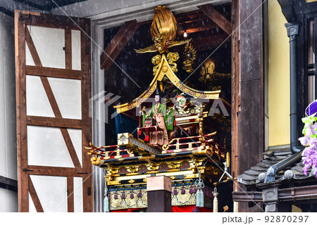 春の高山祭り（2015年雨天）三番叟 92870297