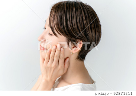 美容 女性 白バック 美容 女性 白バック 92871211