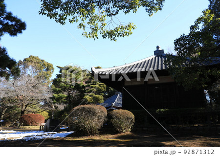 東京都中野区松が丘の哲学堂公園の風景 92871312