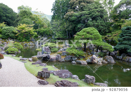 京都　醍醐寺・三宝院庭園 92879056