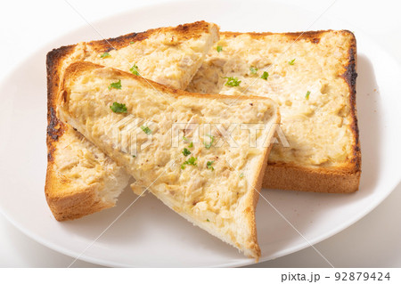 ツナマヨトースト 92879424