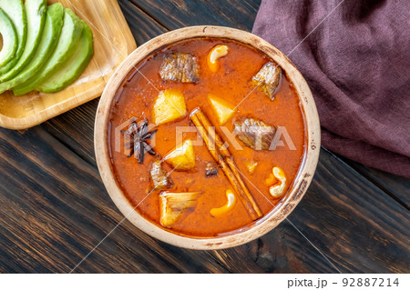 Bowl of Massaman curry 92887214
