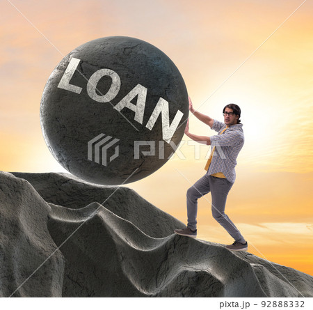 Concept of student loan and expensive education 92888332