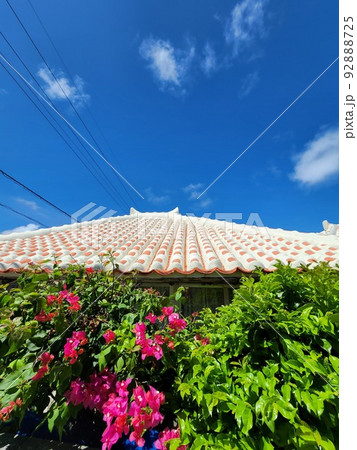 石垣島　琉球王国時代を感じる街並み 92888725