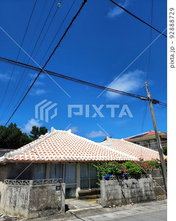 石垣島　琉球王国時代を感じる街並み 92888729