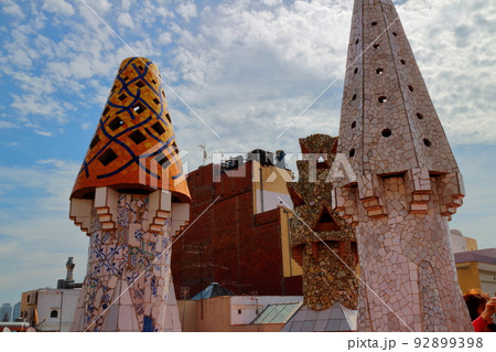 バルセロナ　グエル邸 92899398