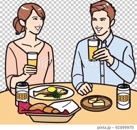 ビールを飲む男女 92899970