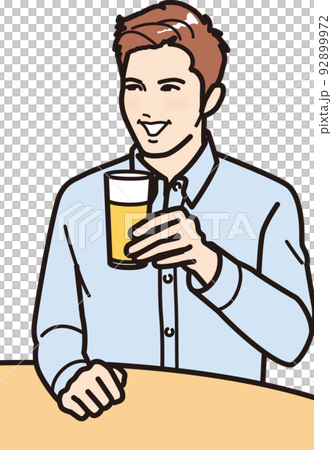 ビールを飲む男性 92899972