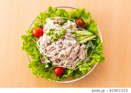 豚肉の冷シャブ 豚肉の冷シャブ 92907320