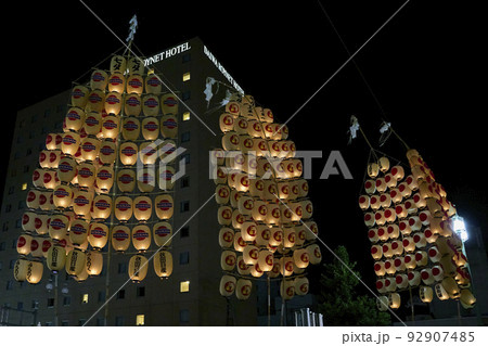 秋田竿燈祭り 92907485