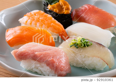 お寿司 お寿司 92910361