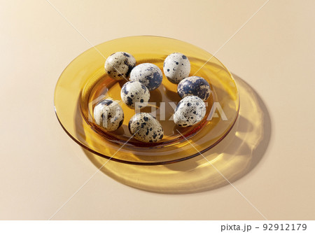 うずらの卵 92912179