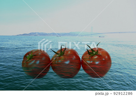 青い海と赤いトマト 青い海と赤いトマト 92912286