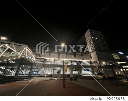 駅 駅 92923078