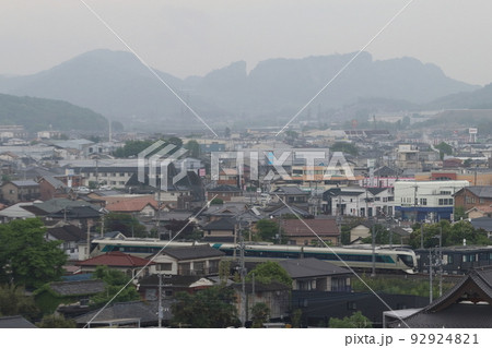 東武佐野線：特急リバティりょうもう（佐野市街） 92924821