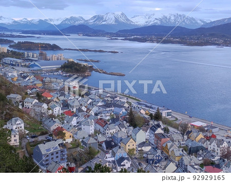 Panoramic view of Alesund, Norway Panoramic view of Alesund, Norway 92929165