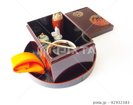 裏千家　卯の花点前の道具組 92932383