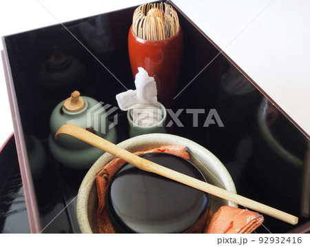 裏千家　卯の花点前の道具組 92932416
