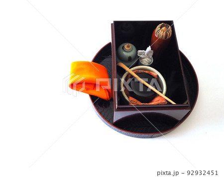 裏千家　卯の花点前の道具組 92932451