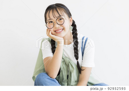 10代女の子の私服ポートレート 中学生 高校生 92932593