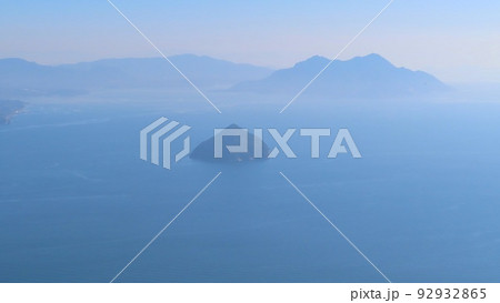 【広島県】日本三景安芸の宮島の宮島ロープウェイから見える景色 【広島県】日本三景安芸の宮島の宮島ロープウェイから見える景色 92932865