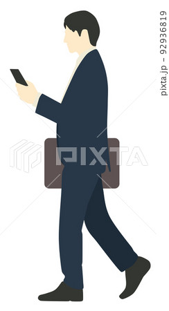 歩きスマホの男性 92936819