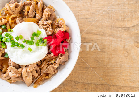 pork rice bowl with egg (Donburi) - japanese food 92943013