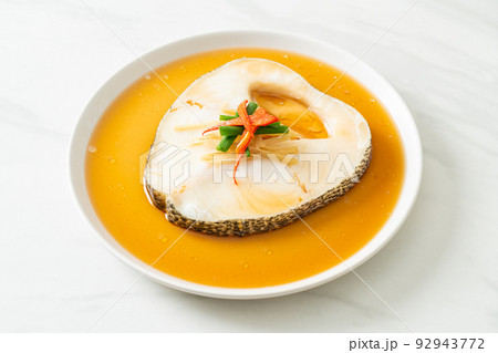 Steamed Cod Fish with Soy Sauce 92943772
