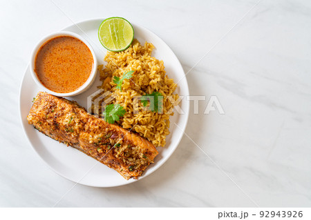 masala rice with salmon tandoori 92943926