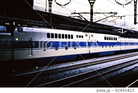 1999年 東海道新幹線100系試作車X1編成こだまの写真素材 [92945825