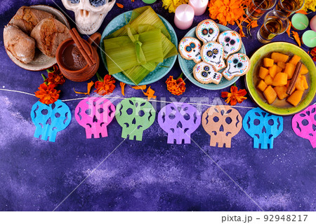 Traditional Day of the dead food Traditional Day of the dead food 92948217