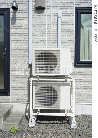 エアコンの室外機 92951274
