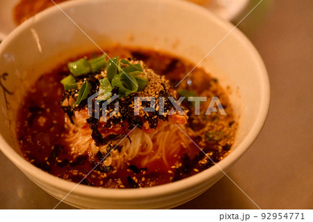 Korean food, kimchi-marinated noodles 92954771