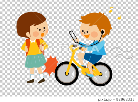 事故　スマホを見ながら自転車を運転する子供 92968335