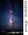 天の川　直立 92968630