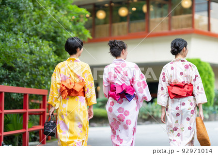 温泉旅行　浴衣　女子旅 92971014