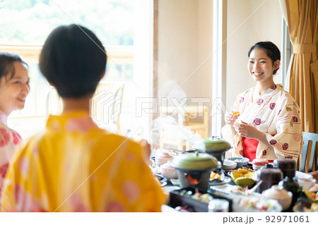 温泉旅行 食事 女子旅 温泉旅行 食事 女子旅 92971061