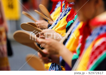 江戸三大祭の深川八幡祭りは江戸東京の夏の風物詩 92972617