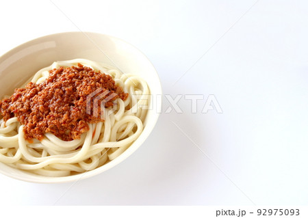 うどんを使った汁なし担々麺 うどんを使った汁なし担々麺 92975093