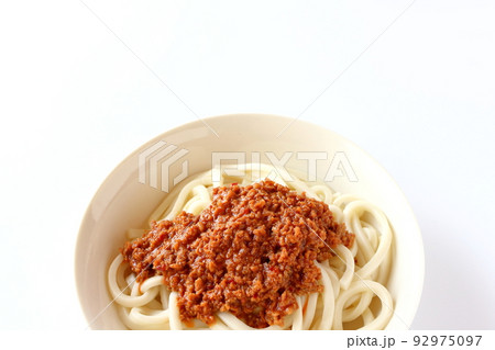 うどんを使った汁なし担々麺 うどんを使った汁なし担々麺 92975097