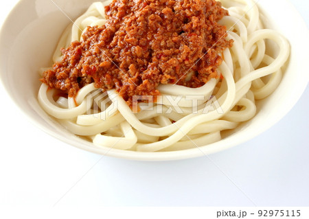 うどんを使った汁なし担々麺 うどんを使った汁なし担々麺 92975115
