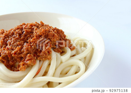 うどんを使った汁なし担々麺 うどんを使った汁なし担々麺 92975138